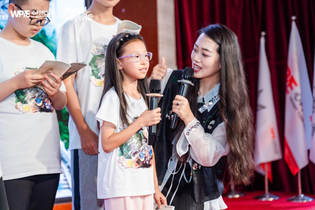 【咱们的故事】佳梅老师——从“冰封妈妈”到鲜活自己，我找到了觉醒与求助的力量