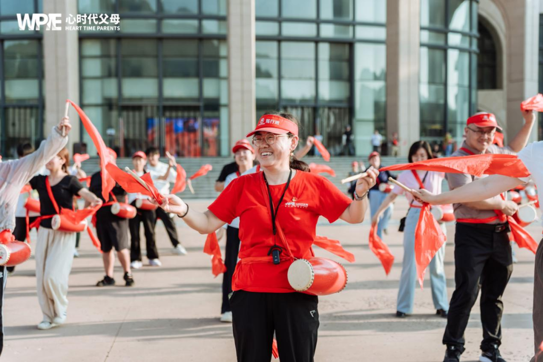 【咱们的故事】邓淑君老师：“纪琼院长的一句‘让自己换个活法’把我从深渊拉回了春光里”