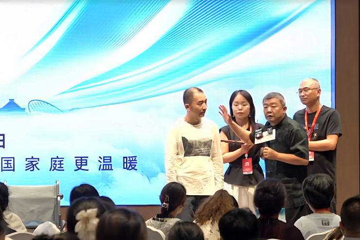 “写完最后2万字，我就离开!”王纪琼院长在《导师班》现场指导这位母亲如何扭转孩子的命运！