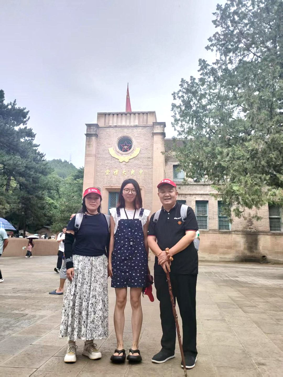 【咱们的故事】从焦虑母亲到家庭“定海神针” ——樊娟老师的成长与家庭蜕变之路