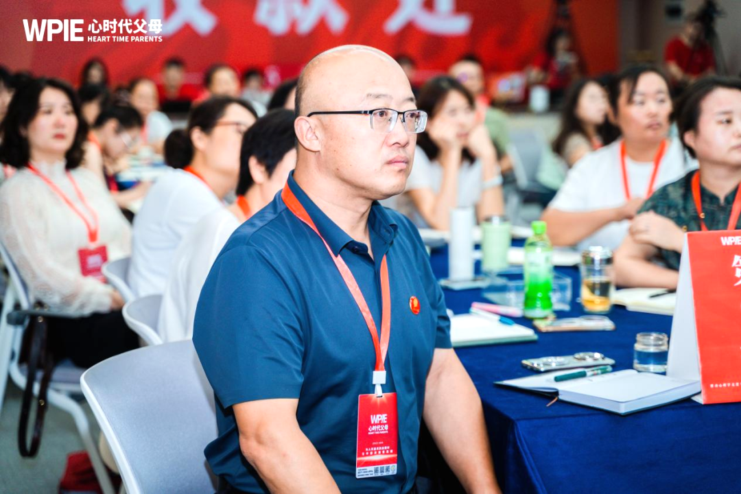 【咱们的故事】杨智兴老师：万里追光终成炬——一位新疆餐饮店主的蜕变之路