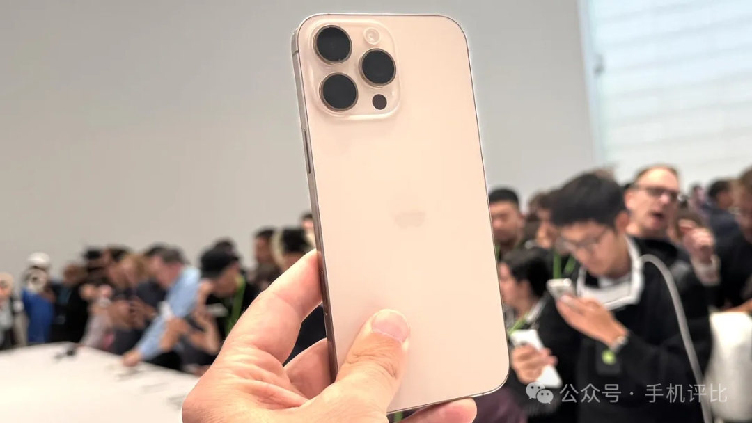 2024最建议买的三款手机，价格合理配置高，用到2030年都不卡