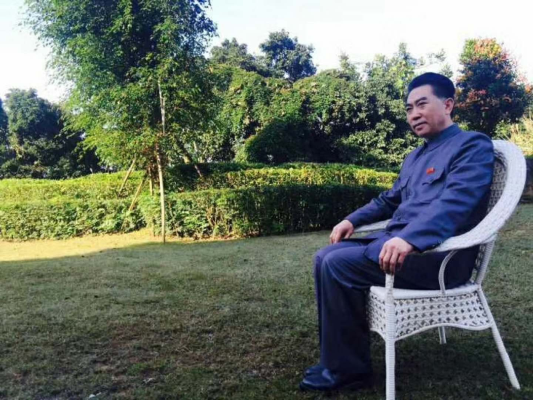 给南充嘉陵的给2024甲辰龙年正月十四的"蛴蟆节"扎起……"南充瞭望哥"