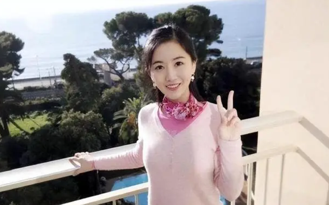 这些看似温暖实则有毒的情感砒霜鸡汤,出自"中国情感首席导师"涂磊.