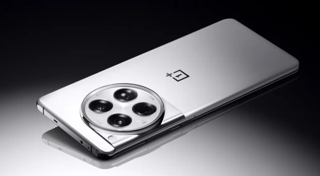 24GB+1TB+6000mAh，这可能是今年最爽的手机