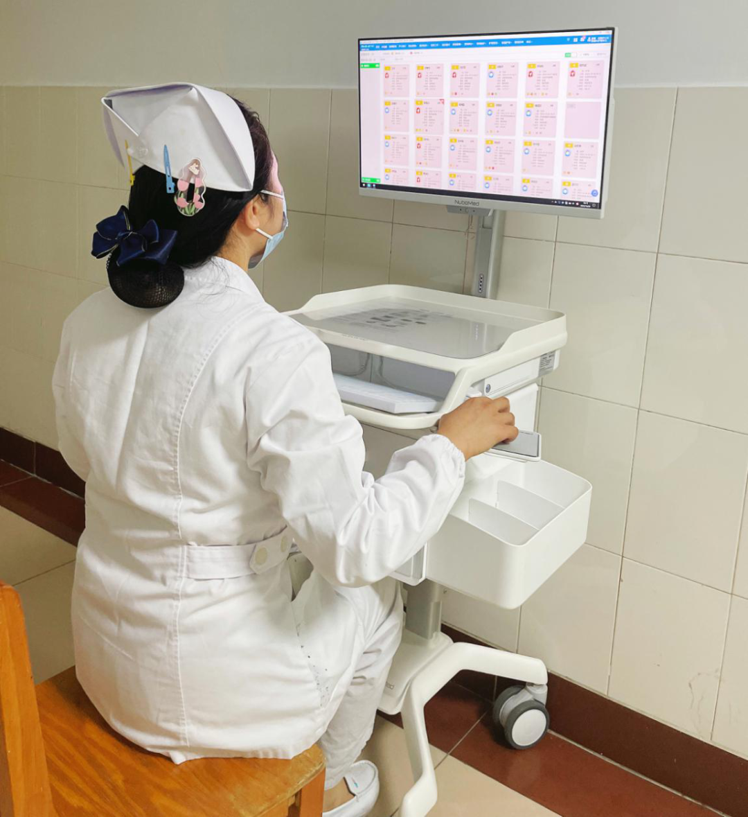 移动护理车怎么开机移动护理车——智慧护理新助手_https://www.jmylbn.com_新闻资讯_第5张