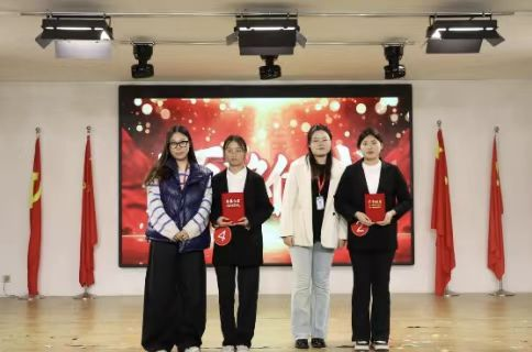 保定理工学院教育学院举办“趣享试讲,教韵绽放”试讲大赛活动