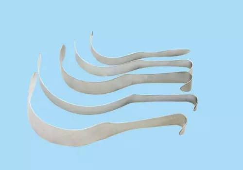 手术钳子都有哪些【健康科普】手术室常用的器械你认识几个？_https://www.jmylbn.com_新闻资讯_第32张