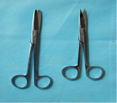 手术钳子都有哪些【健康科普】手术室常用的器械你认识几个？_https://www.jmylbn.com_新闻资讯_第10张