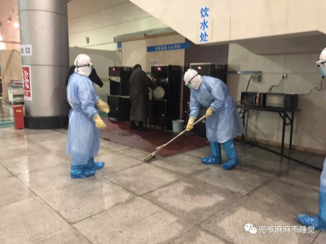 以为自己战胜了新冠肺炎，嘚瑟几天后，我被送入武汉方舱医院！（组图） - 60