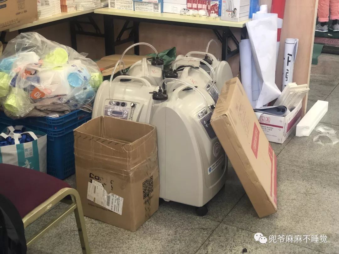 以为自己战胜了新冠肺炎，嘚瑟几天后，我被送入武汉方舱医院！（组图） - 50