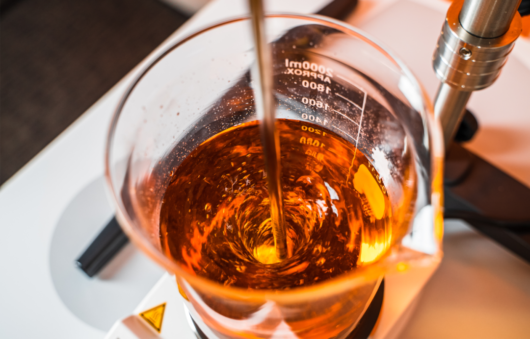 【頂置式攪拌器】小身材大力量，輕松應(yīng)對(duì)嚴(yán)苛的攪拌任務(wù)