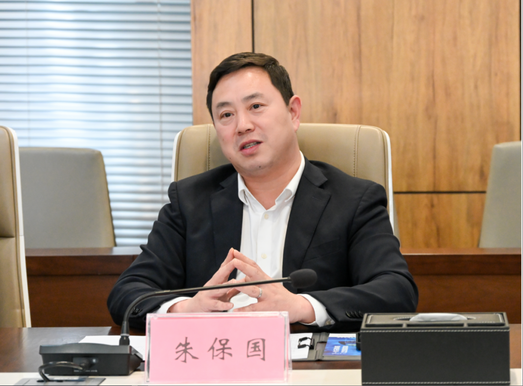 我校与眉山环天人才发展有限公司签署战略合作协议(图3)