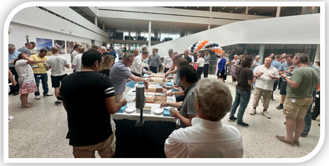 69岁，正是奋斗的年纪