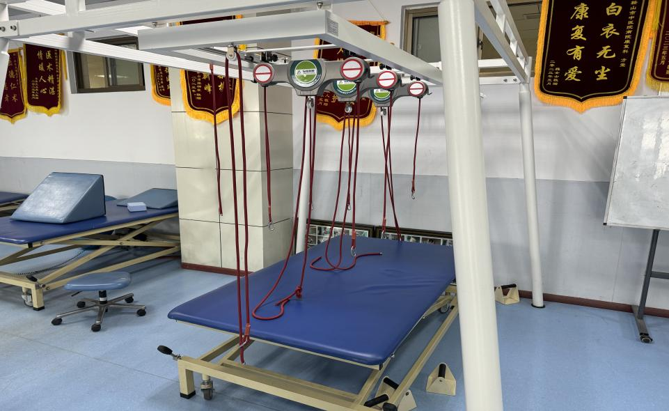 悬吊训练系统 怎么装康复科里“威亚”——悬吊训练_https://www.jmylbn.com_新闻资讯_第6张