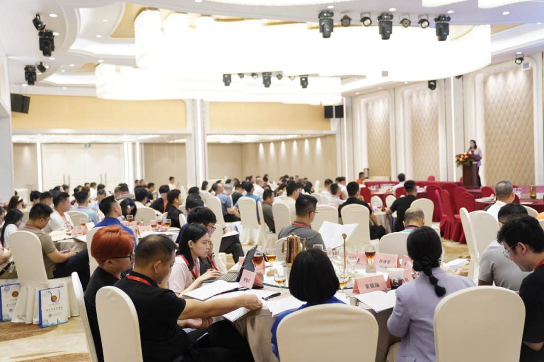 理事會(huì)現(xiàn)場(chǎng)