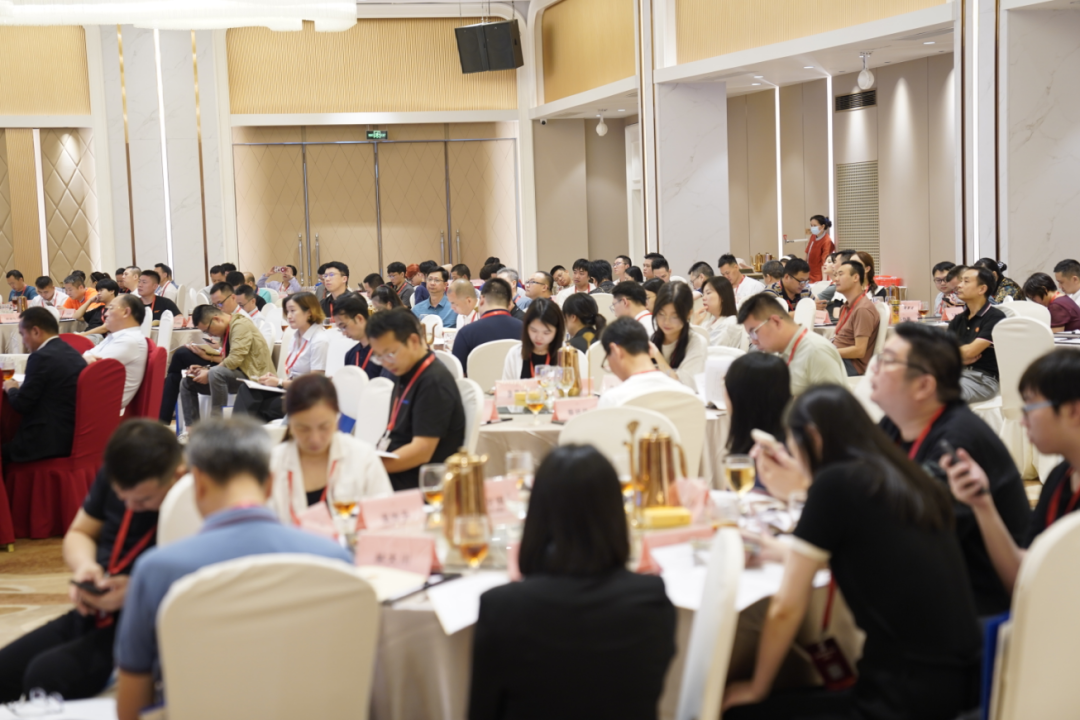 深圳市電子商會(huì)第六屆理事會(huì)現(xiàn)場(chǎng)