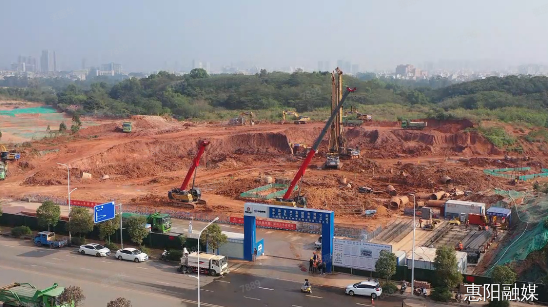 ▲惠阳高级中学新校区工程项目（一期）建设现场。