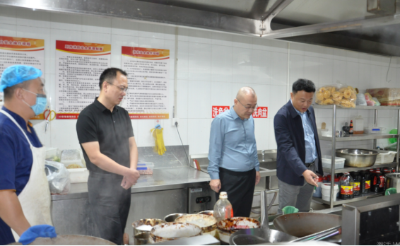 无影灯怎么消毒【二院简报】2024年第10期（总232期）_https://www.jmylbn.com_新闻资讯_第5张