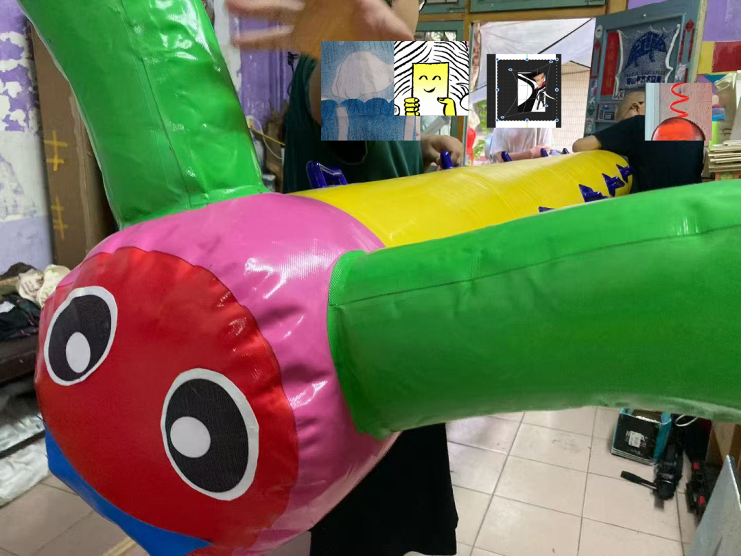 图片包含 绿色, 室内, 人, 女人

描述已自动生成