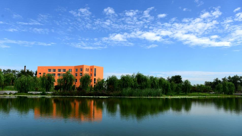 知识人:走进京津冀最美大学之河北经贸大学
