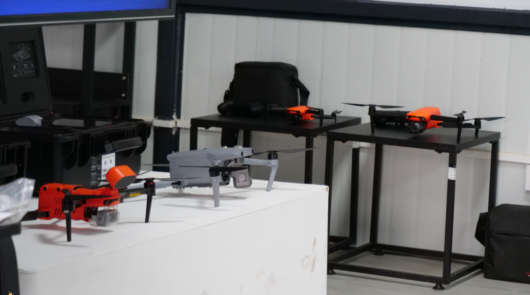 服务涵盖昆明无人机培训、昆明保安服务、昆明物业服务、昆明宠物医疗美容、昆明职业技能培训服务、昆明广告策划、昆明安防监控。