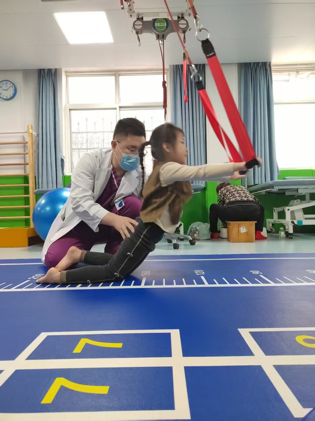 儿童康复系列包含什么儿童康复科特色治疗项目系列简介一：运动障碍治疗-上海聚慕医疗器械有限公司