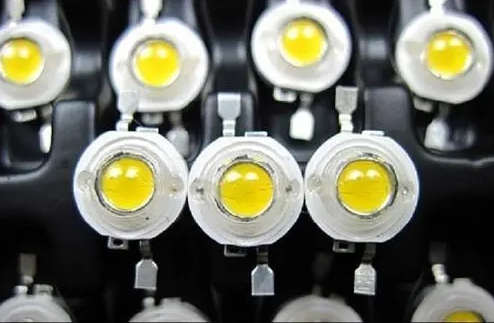 【干貨分享】為什么LED燈會越用越暗？為什么會閃爍？的圖12