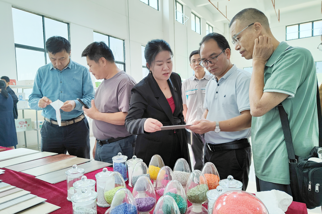 南宁市委农办莅临绿树公司考察