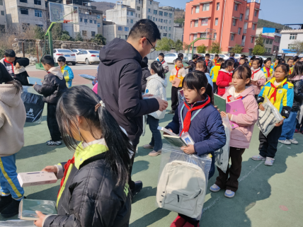 石阡县龙井乡晏明村图片