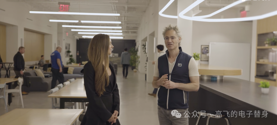 “ǹֿĶϰ”5000ֵAIر Palantir CEO ̸20귴ʶ