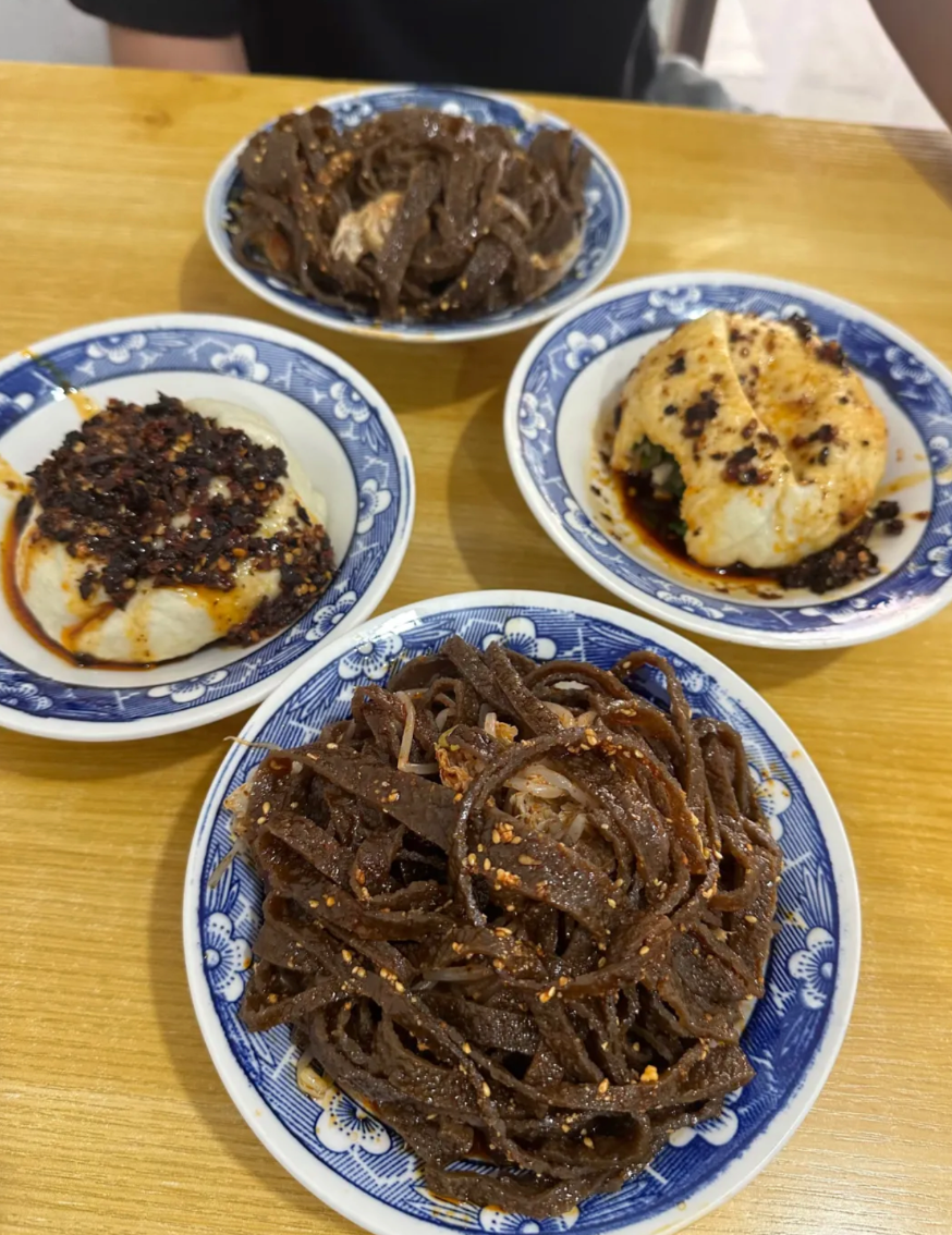 即将通高铁！几乎无攻略的冷门小城，碳水比西安地道，靠美食也该火了！