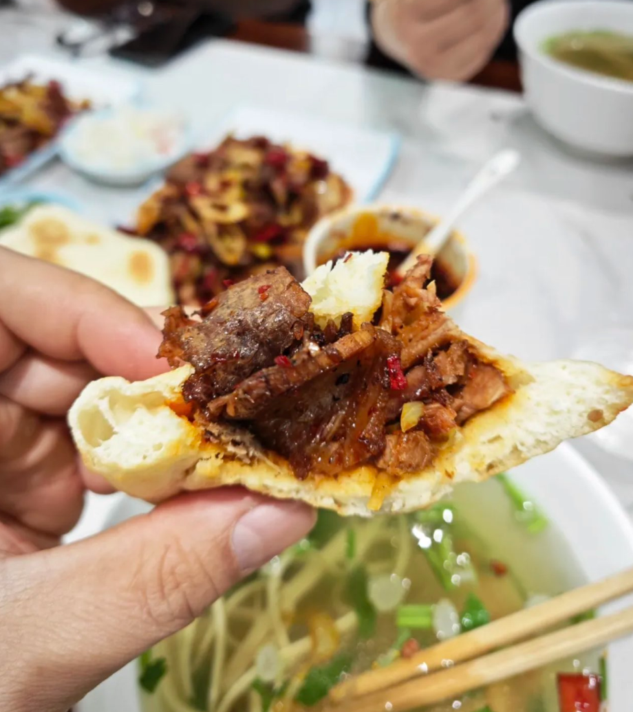 即将通高铁！几乎无攻略的冷门小城，碳水比西安地道，靠美食也该火了！