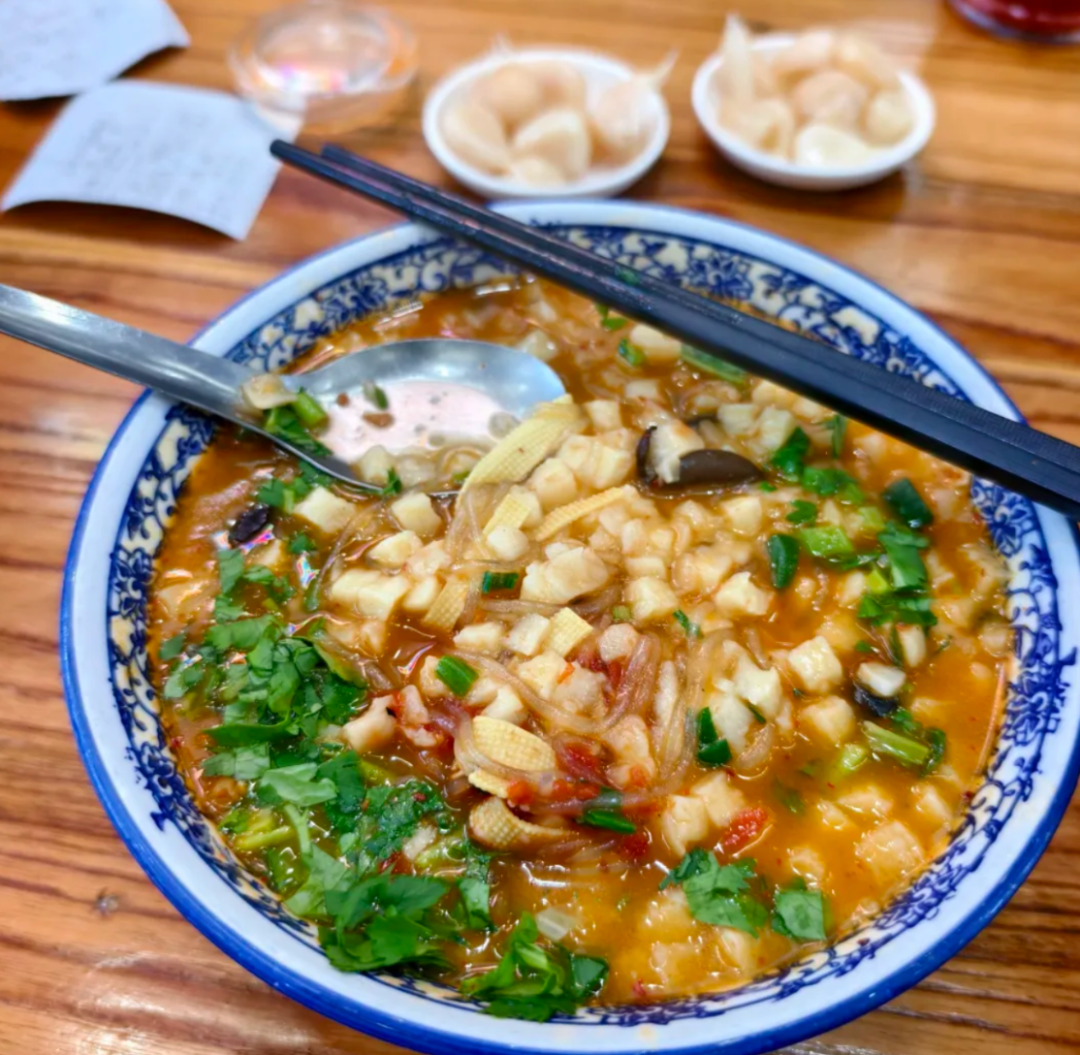 即将通高铁！几乎无攻略的冷门小城，碳水比西安地道，靠美食也该火了！