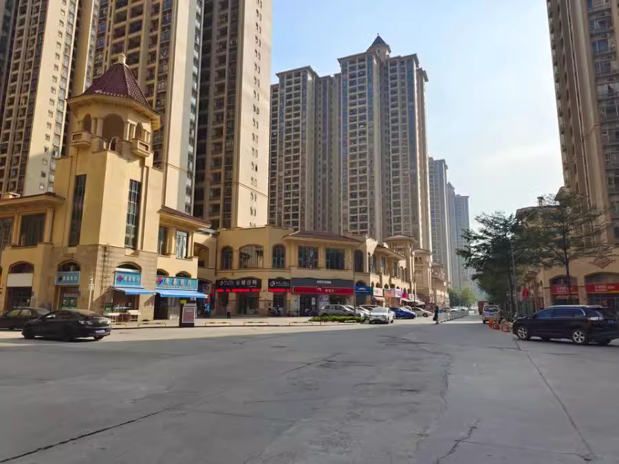 增城敏捷绿湖首府最低卖7000元/㎡？