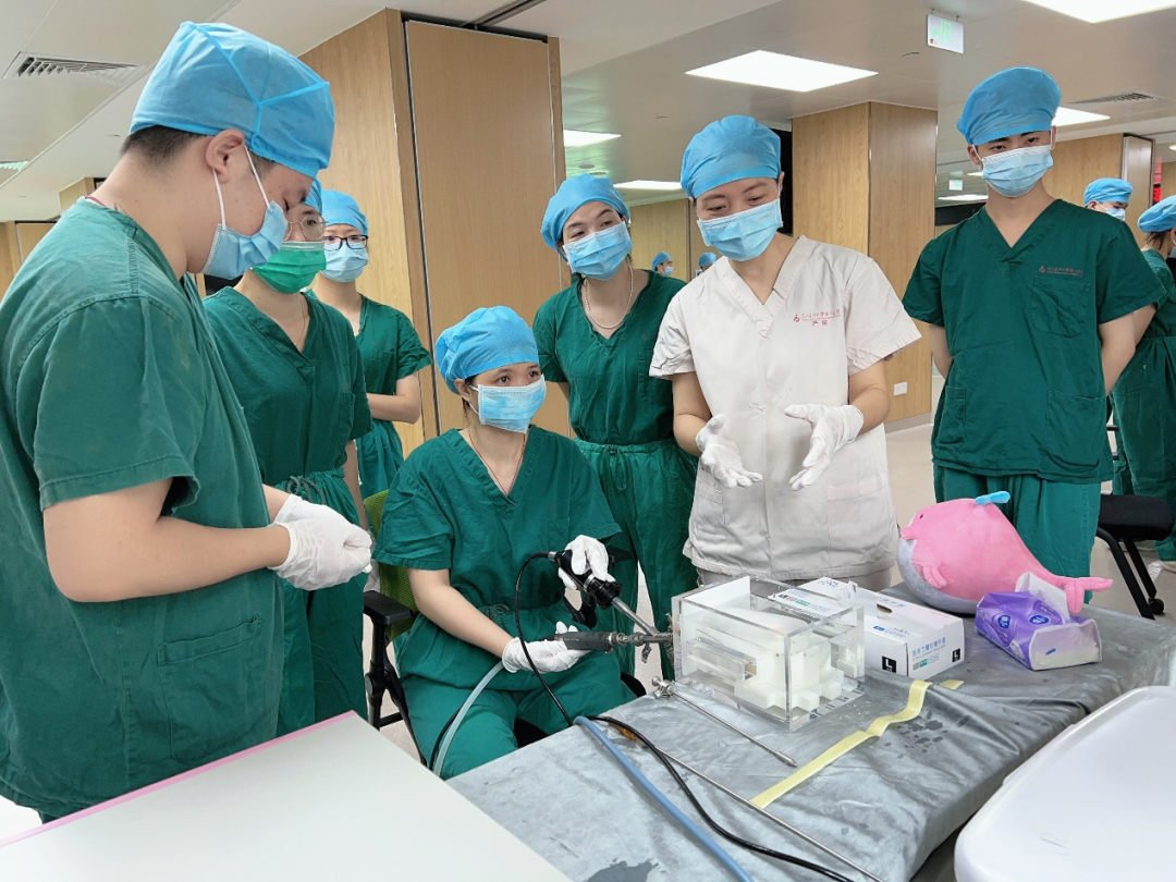拟宫腔镜怎么做南方医科大学珠江医院承办“小”宫腔，大学问-第五期宫腔镜模拟培训班圆满落幕_https://www.jmylbn.com_新闻资讯_第17张