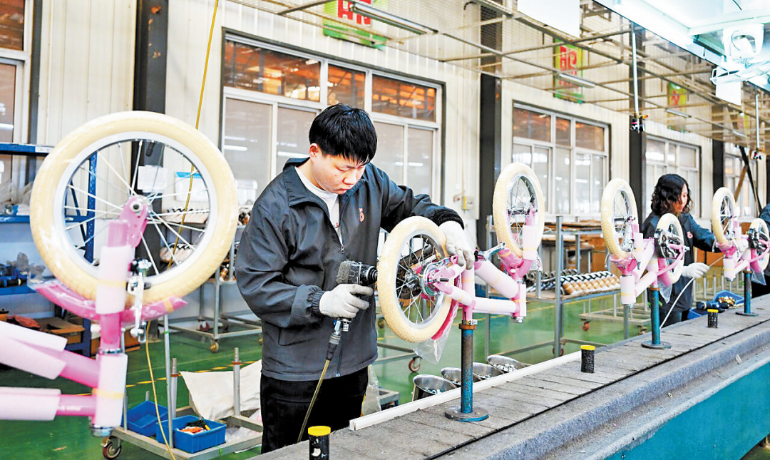 《河北日报》：“三智”联动，托举邢台产业集群向“质”跃升__《河北日报》：“三智”联动，托举邢台产业集群向“质”跃升