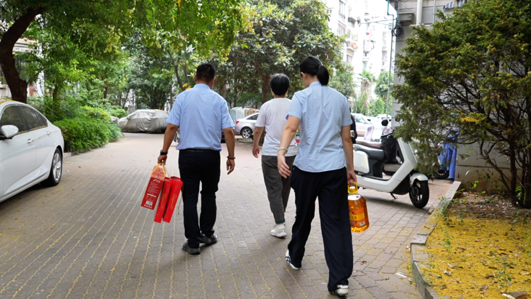 中秋慰问9.23(10).jpg