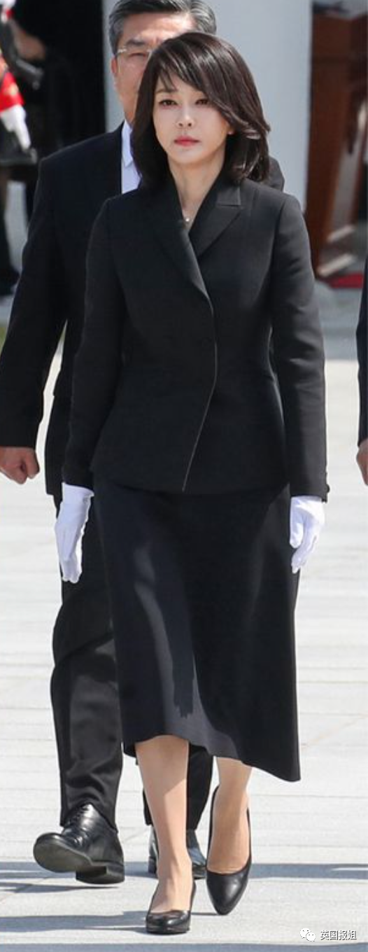 韩国新总统夫人惊艳亮相!