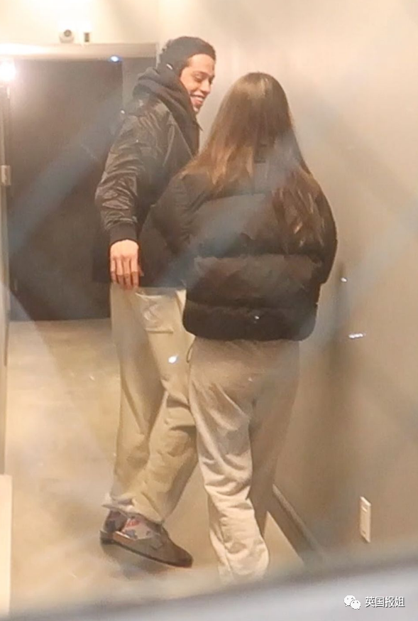 “好莱坞第一美胸”超模曝光新恋情！与顶流男星街头热吻，却遭大批网友辱骂？（组图） - 20