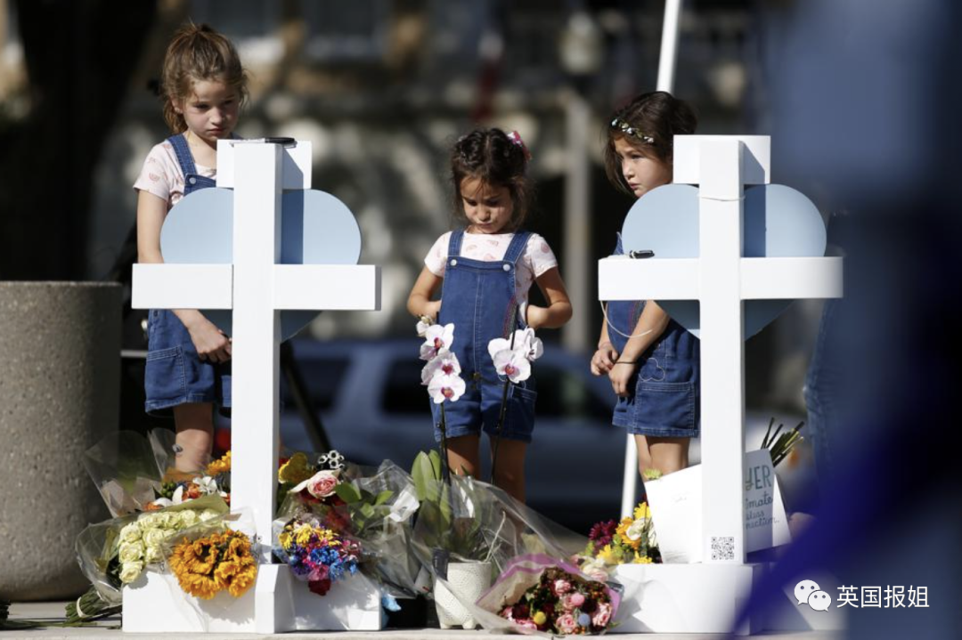 美国小学枪击案任由枪手屠杀78分钟，警方拒不行动，19名儿童惨死（组图） - 30