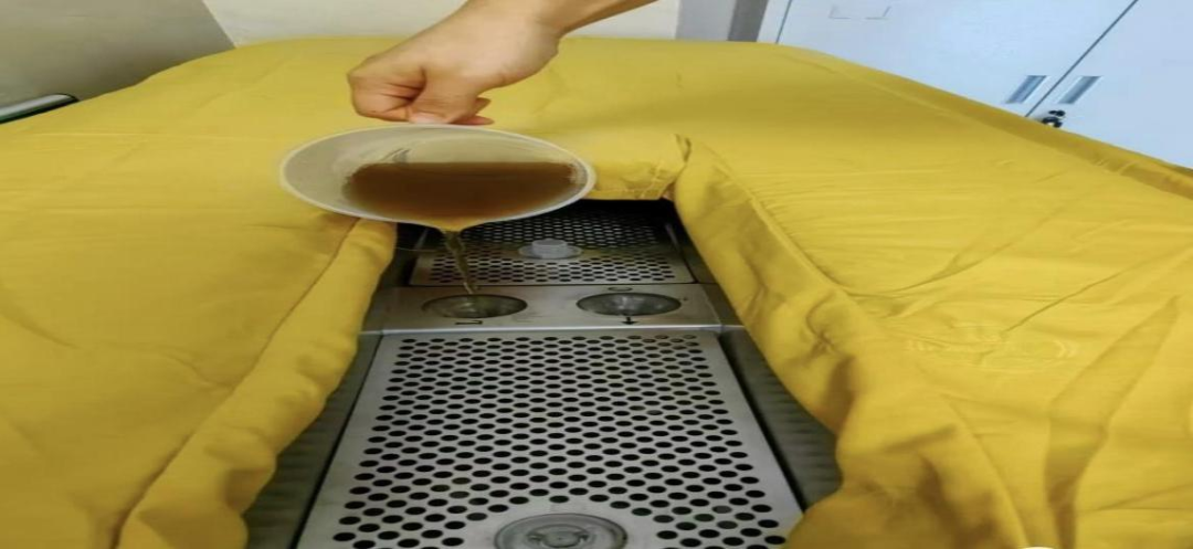 中药熏蒸床怎么用试试督脉熏蒸，用中药蒸背，轻松舒适又养生_https://www.jmylbn.com_新闻资讯_第3张