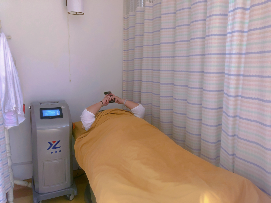 中药熏蒸床怎么用试试督脉熏蒸，用中药蒸背，轻松舒适又养生_https://www.jmylbn.com_新闻资讯_第5张