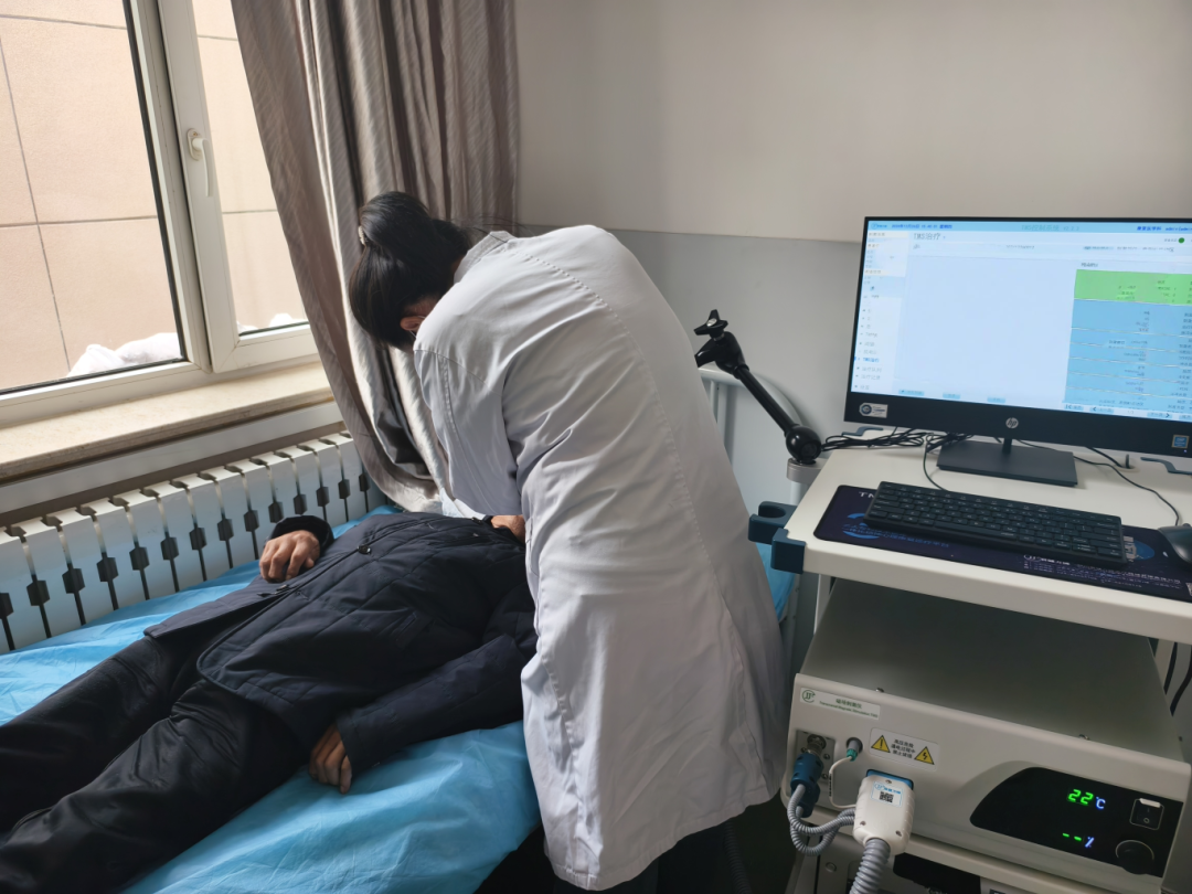 tms什么医疗『医生说』康复科医生的法宝：经颅磁刺激（TMS）_https://www.jmylbn.com_新闻资讯_第2张