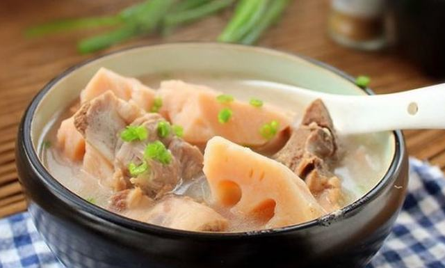 莲藕排骨汤的营养价值及家常做法