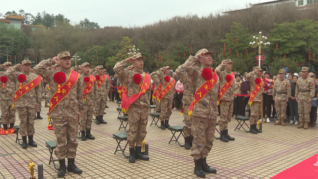 当兵图片真实图片