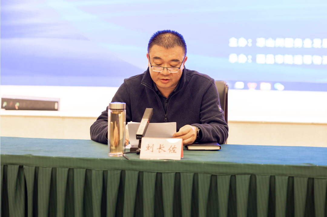 州商务局党组书记,局长胡定显,州经济和信息化局经济运行办主任陈明江