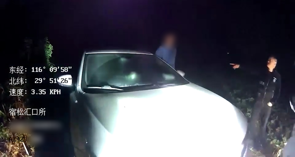 男子跨省偷20000斤冬瓜，在瓜地里被抓