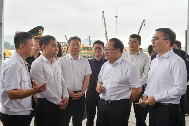 自治区党委常委,南宁市委书记农生文率南宁市代表团出访越南,泰国