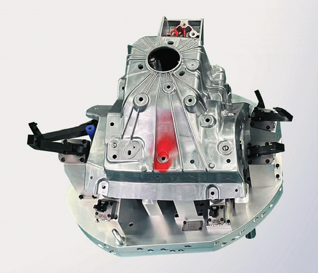 展品8：减震塔五轴夹具